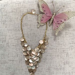 💝🔥Bundle 2 for $ 10 Gold Colored Iridescent Shimmering Necklace